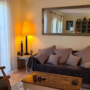 Le Petit Mas De Grimaud
